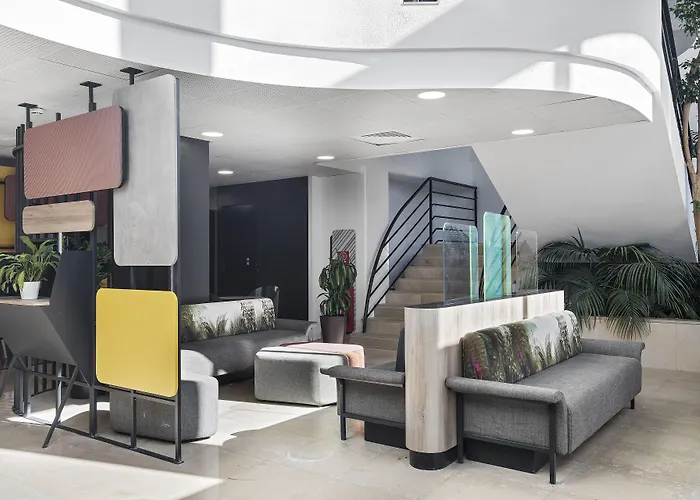 Hotel Centre Part-dieu Gambetta 3*